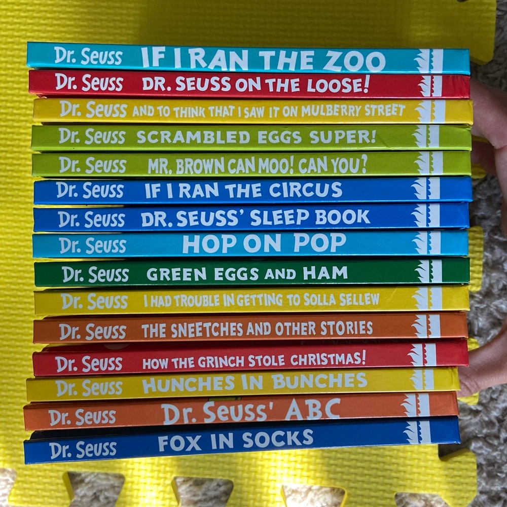The wonderful world of Dr. Seuss book set